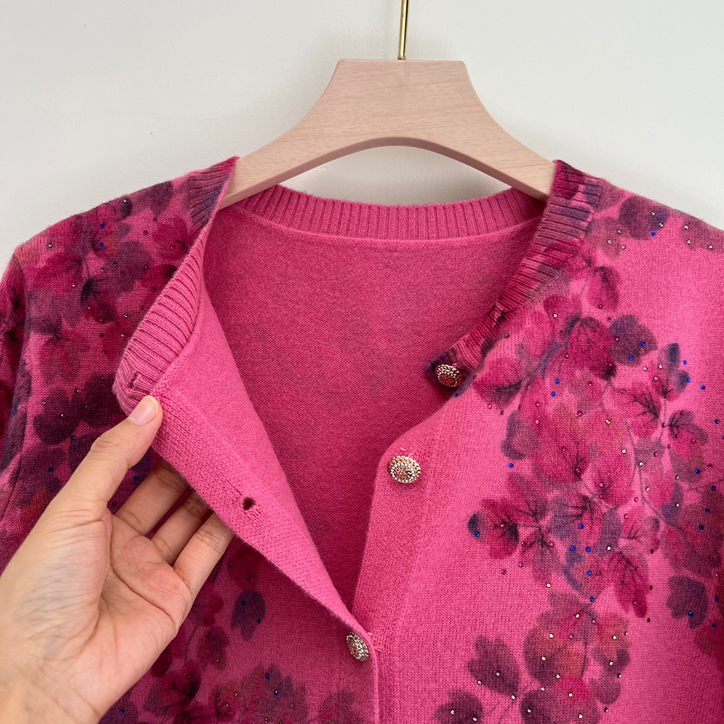 纯羊毛衫秋冬妈妈装针织开衫上衣洋气60岁70中老年女奶奶高贵外套,淘宝优惠券,粉丝福利购,淘宝优惠卷