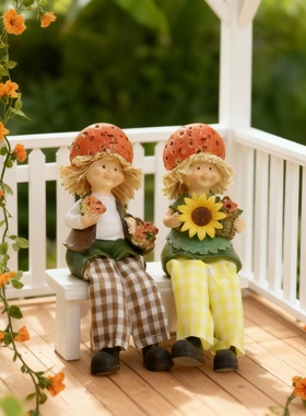 手工扭扭棒草莓女孩窗台摆件