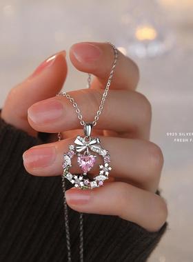 原创蝴蝶结花环项链女s25轻奢百搭镶粉钻爱心锆石灵动锁骨链