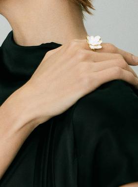 daartemis达弥山茶花朵戒指原创