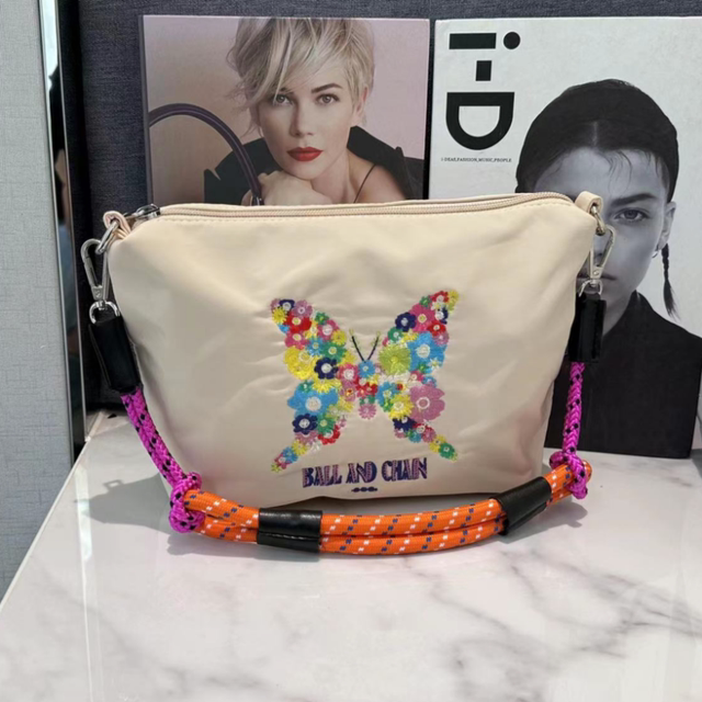 April new embroidered zippered shoulder bag crossbody bag dual-purpose underarm bag mobile phone cosmetic storage square bag