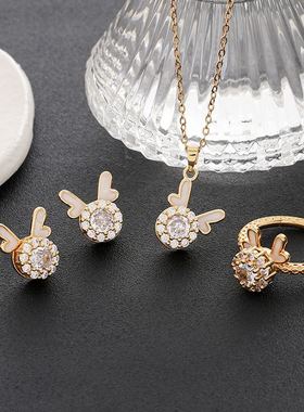 网红生肖可旋转小龙项链女 金色本命年锁骨链戒指耳钉转转龙套装