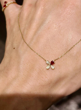 四叶草项链女款2025新款锁骨颈链