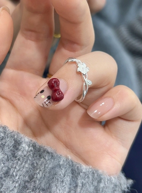 冷淡风银色花朵戒指女小众设计感