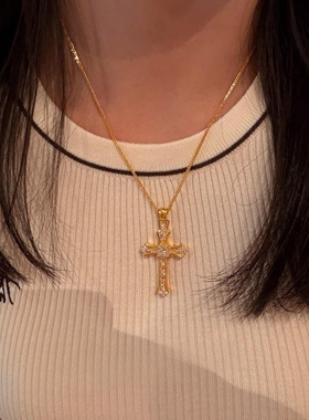 细闪十字架吊坠项链女气质锁骨链