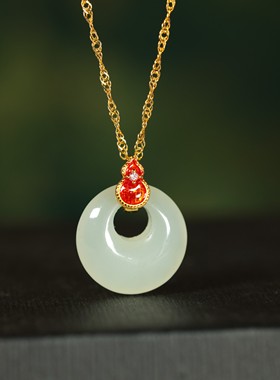 925银镶和田玉公主扣吊坠女生