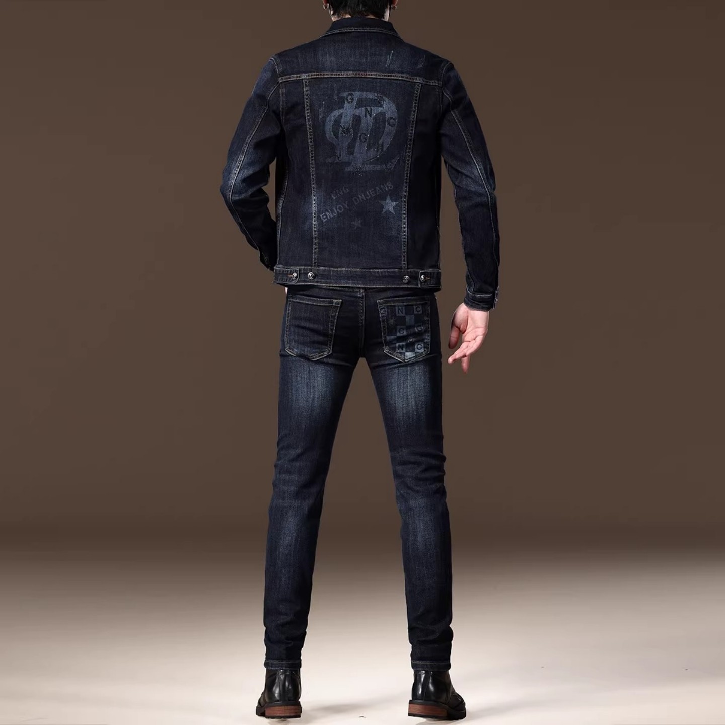 高端印花烫钻牛仔套装男春秋复古上衣夹克修身外套弹力牛仔裤子男,淘宝优惠券,粉丝福利购,淘宝优惠卷