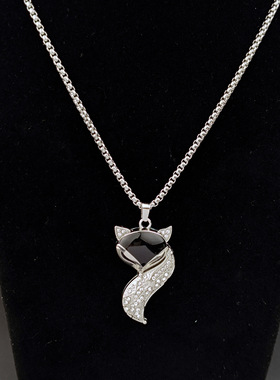 钛钢毛衣链女狐狸轻奢气质