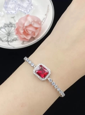 蓝尖晶红刚玉荧光灯变色方形手链