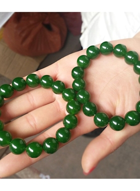 天然新疆和田玉碧玉圆珠手链玉质油润菠菜绿碧玉女款玉石手串手排