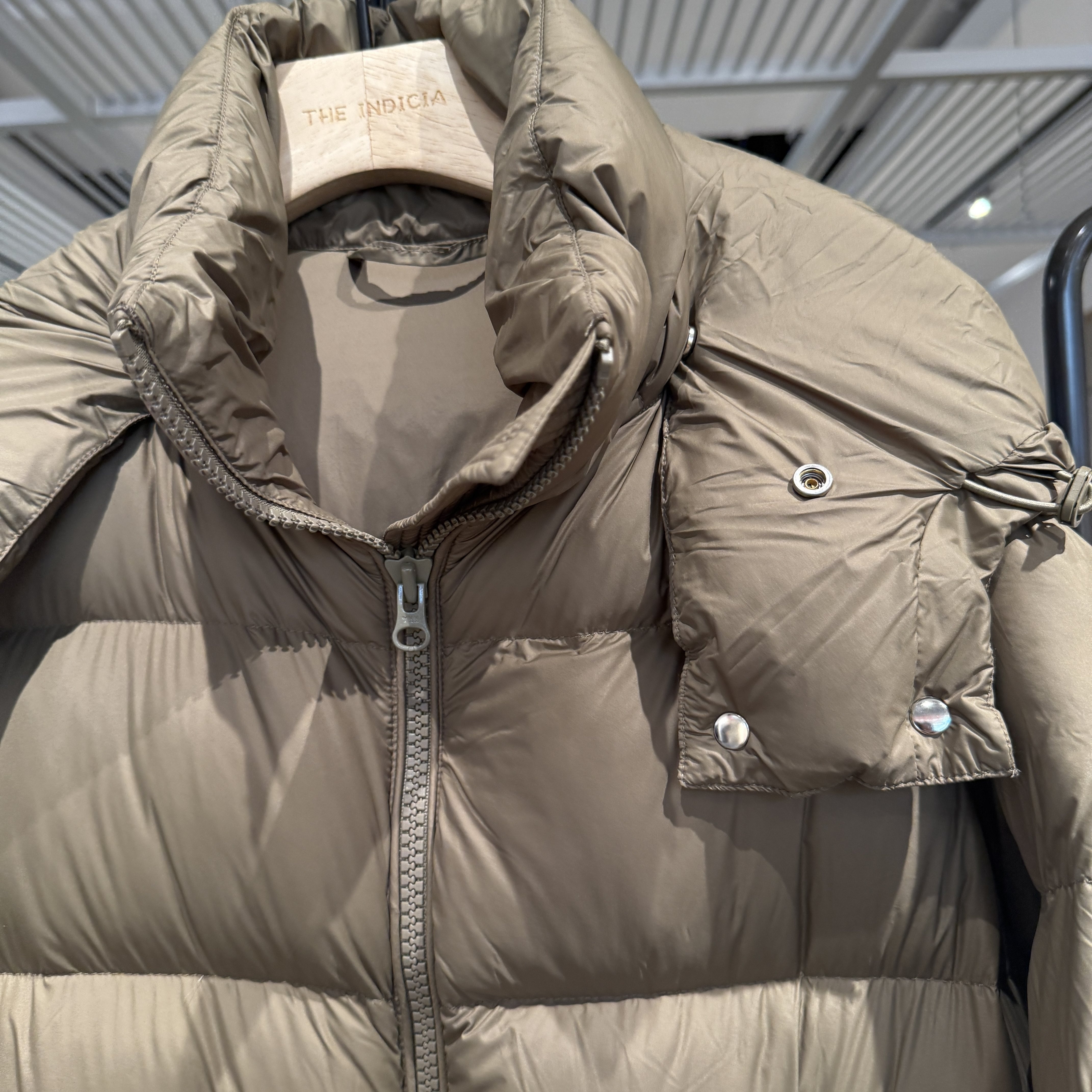indiciaF2D4YR679F专柜正品标记女装立领休闲简约羽绒服吊牌1989,淘宝优惠券,粉丝福利购,淘宝优惠卷