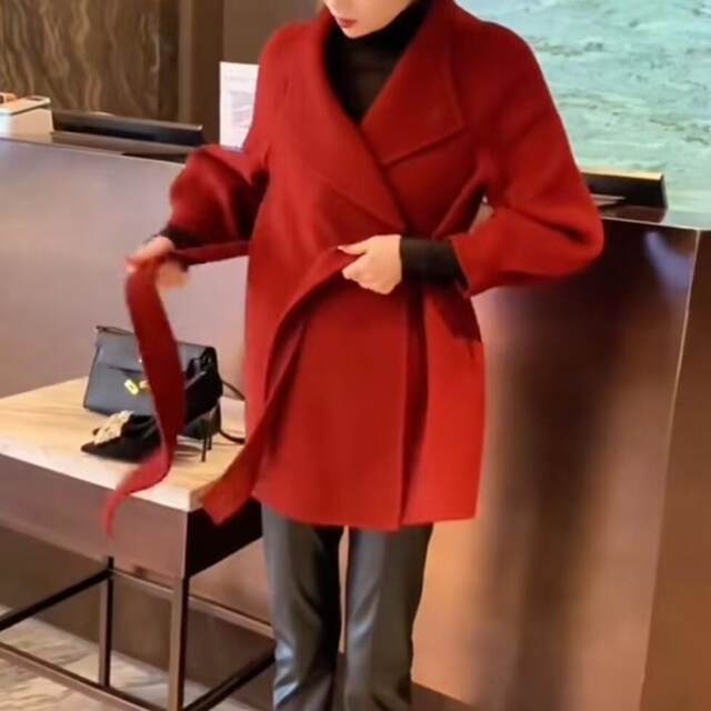 高级感大翻领毛呢外套女2025春秋新款小个子洋气系带时髦呢子大衣