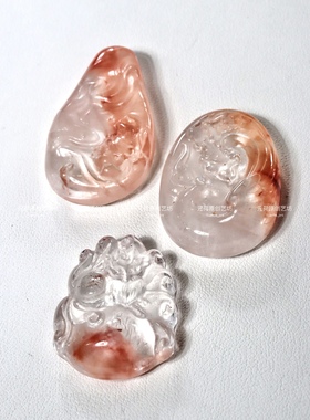 元荷女红兔毛吊坠一图一物