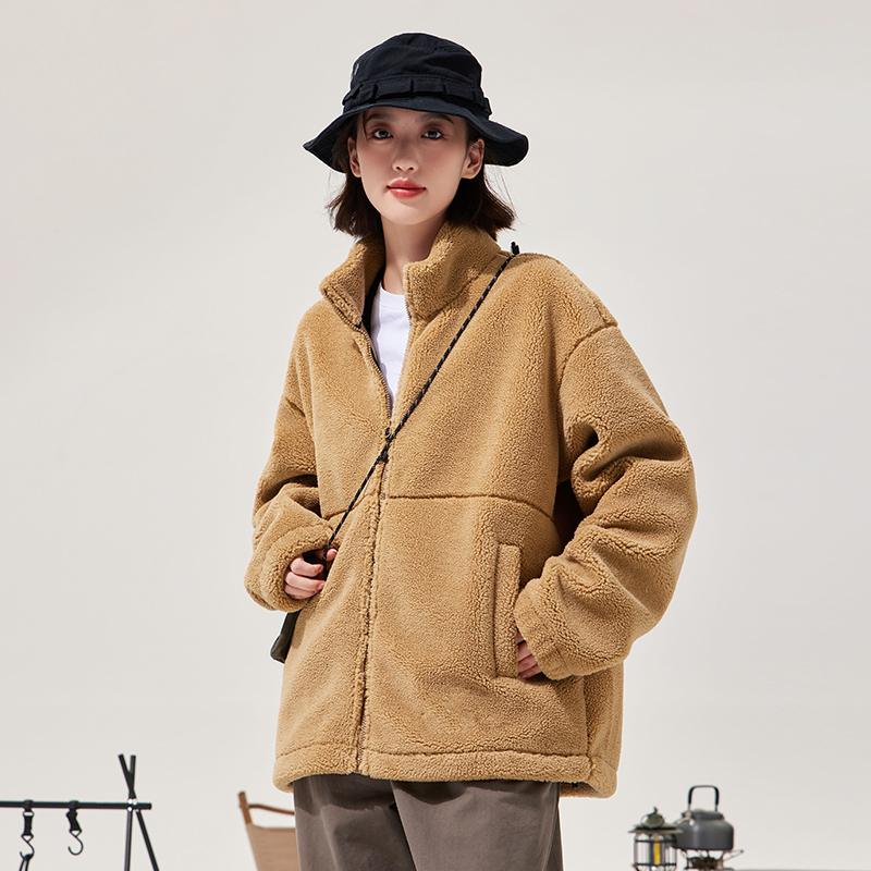 拓路者女装羊羔绒外套