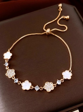 醋酸板锆石花朵吊坠抽拉式手链法式简约小香风手环轻奢百搭手饰女