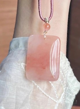 天然桃花酿祥云锁吊坠金丝玉水蜜桃色无事牌女款粉色平安扣玉挂件
