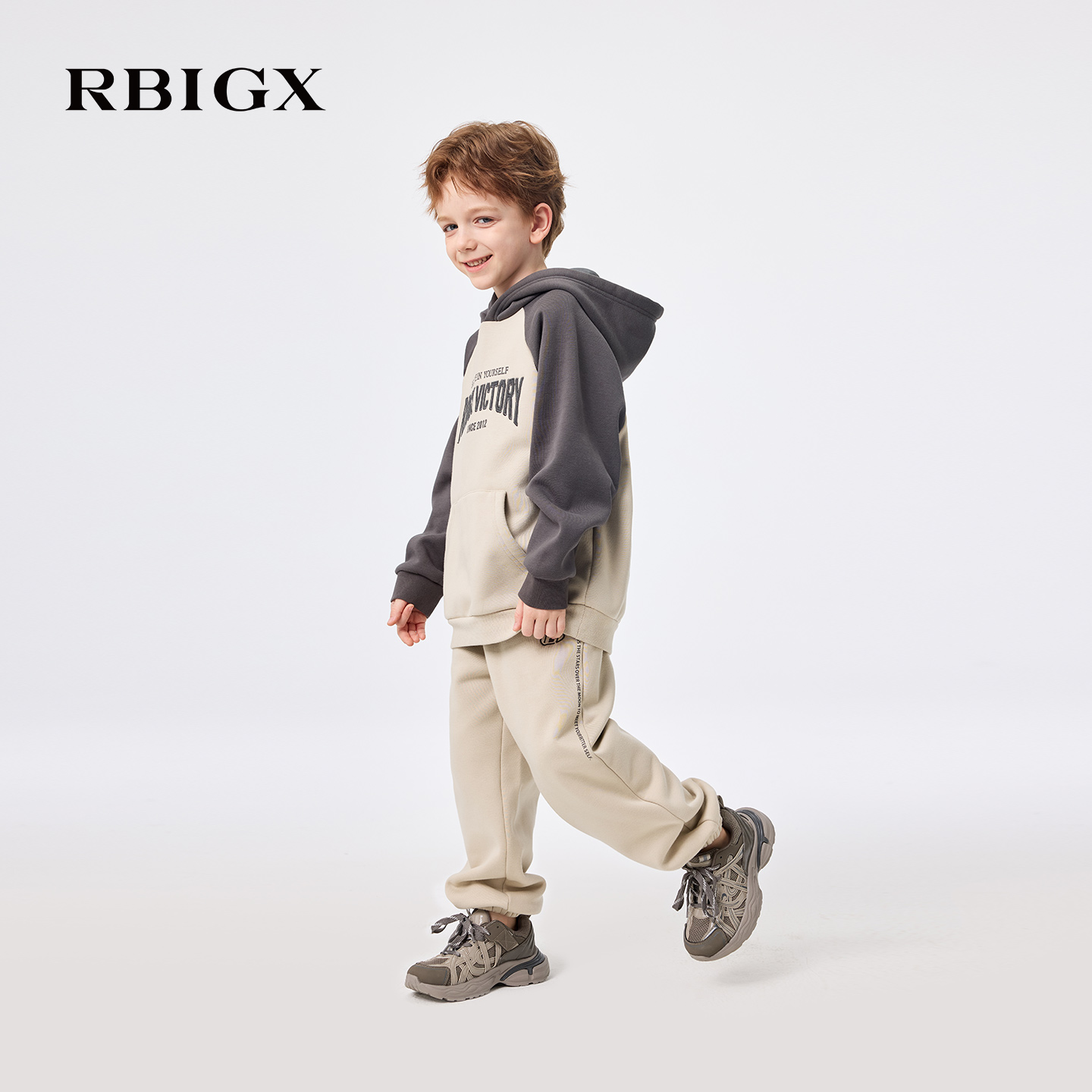 【商场同款】RBIGX瑞比克童装2025冬季新款宽松休闲束脚口运动裤 - 图3