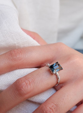 水晶戒指女2026新款925纯银戒指