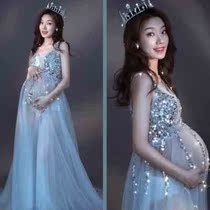 Photo gallery Pregnant Woman Wedding Dress Trailing Big Belly Mommy Pregnancy Taste Photo Clothing Art Photography Personality New Wave Perspective Gown