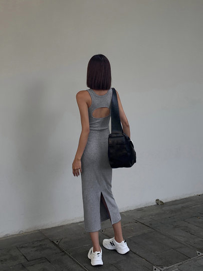 Hollow slim slit dress with sexy long skirt behind