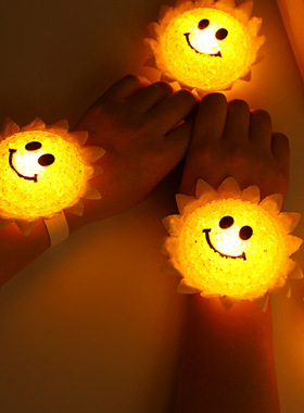 六一儿童发光向日葵表演灯