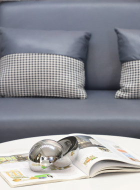 雅莱家居简约创意双半圆水晶摆件