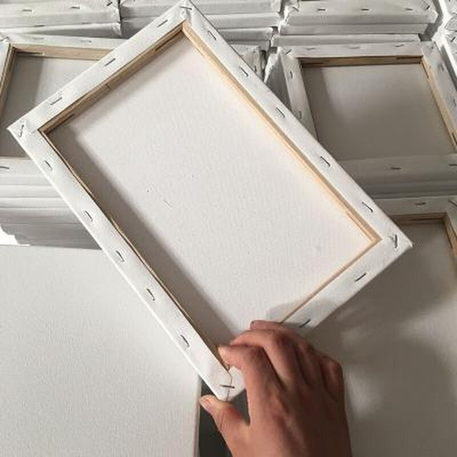 Factory sales oil painting frame 30x40 linen canvas framed acrylic blank drawing board cotton practice oil painting frame product