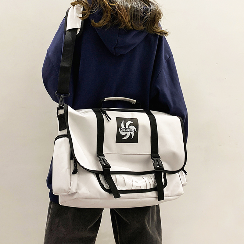 日系斜挎包男潮牌大容量单肩包机能工装书包斜背包学生上课通勤包,淘宝优惠券,粉丝福利购,淘宝优惠卷