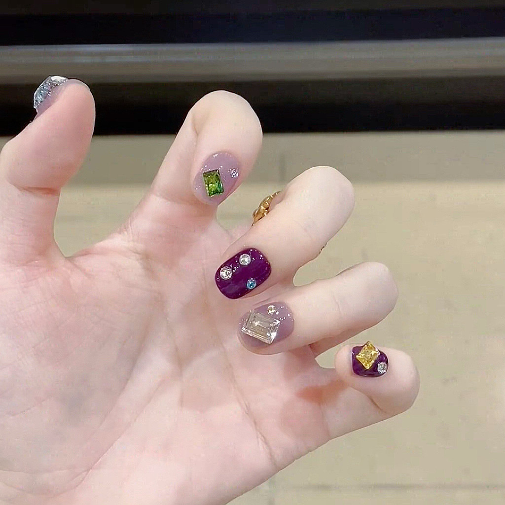 纯手工穿戴甲2025新款夏日紫色小猴子显白高级感短款美甲指甲贴片,淘宝优惠券,粉丝福利购,淘宝优惠卷