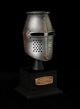 龙飞兔舞 120mm家居装饰办公树脂摆件 欧洲骑士盔 LTCP-261