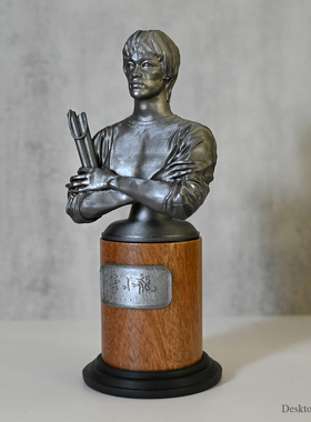 龙飞兔舞 全高190MM 家居桌面摆件 李小龙胸像摆件 LTCP-471/