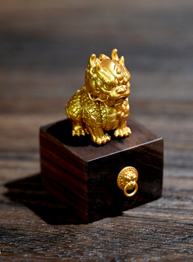 龙飞兔舞 工艺品 家居办公饰品 树脂摆件金色小麒麟 LTCP-086/3D