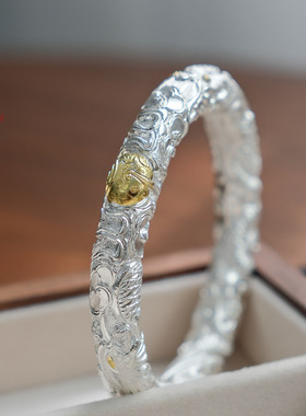 壹寸金工高工浮雕龙凤呈祥银手镯