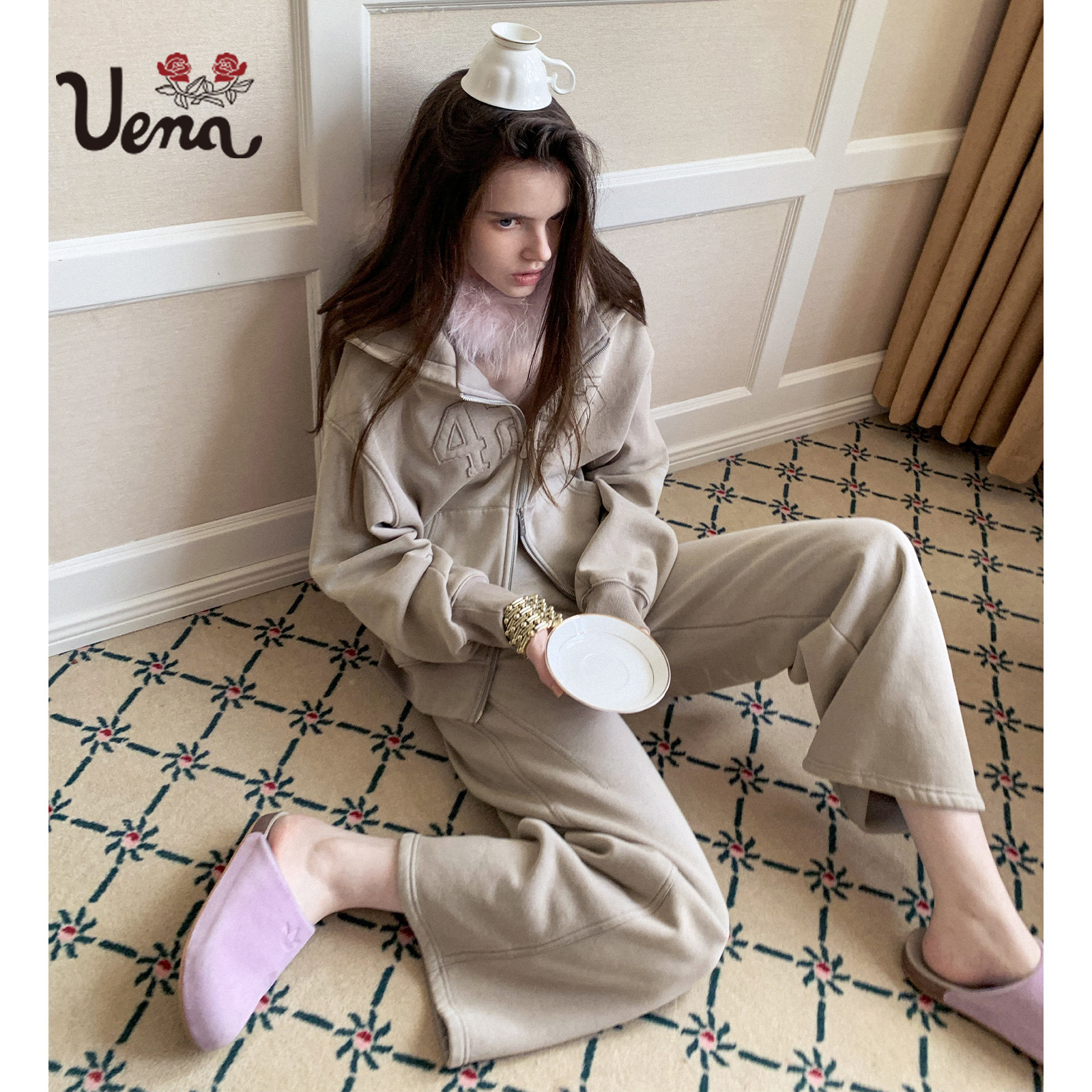 【灰晕压雪】Uena明星同款灰色水洗做旧猫须连帽加绒卫衣卫裤套装,淘宝优惠券,粉丝福利购,淘宝优惠卷