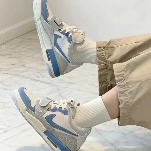 岩石体育 Nike  低帮耐磨运动休闲板鞋 - 图2