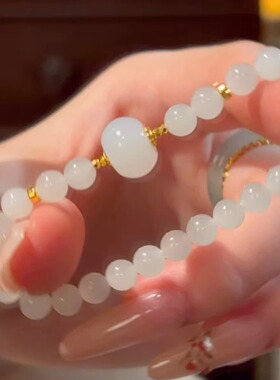 SUMOJEWEL《清雪》新中式淡雅文艺气质感清透冰晴和田玉百搭手串