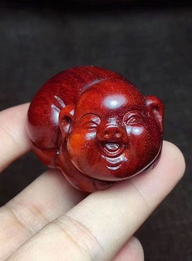 太行崖柏可爱小猪手把件