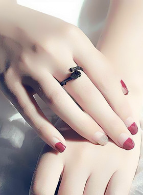 时尚个性魅力带刺玫瑰花戒指女创意设计黑色花朵戒指开口饰品