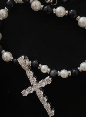 同款珍珠虎眼石十字架镀金项链