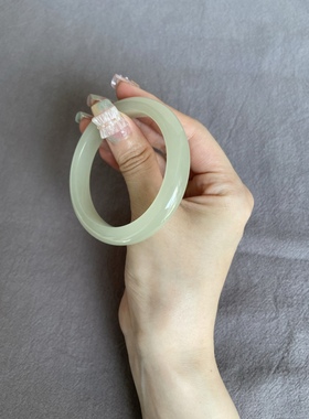 大福传承晴水和田玉手镯