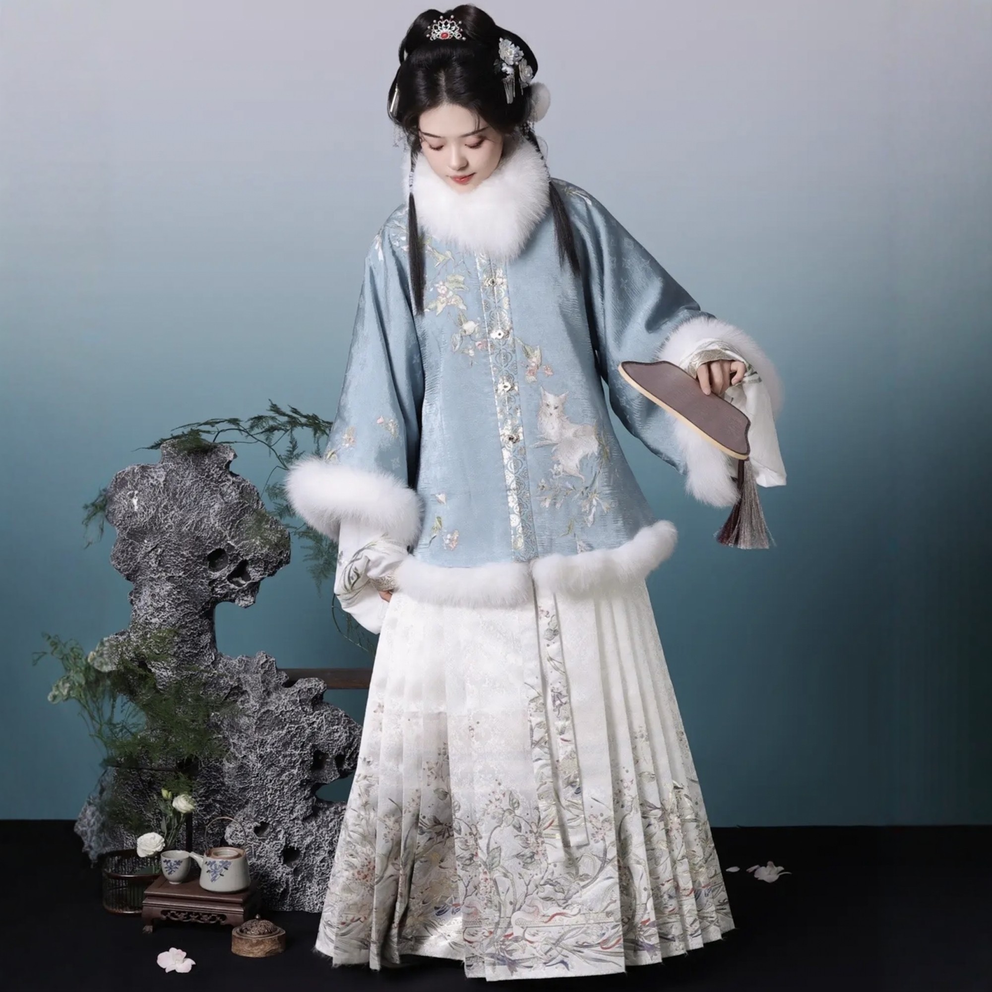 原创汉服女【银狐】明制加绒加厚披袄琵琶袖里衣马面裙套装冬季款,淘宝优惠券,粉丝福利购,淘宝优惠卷