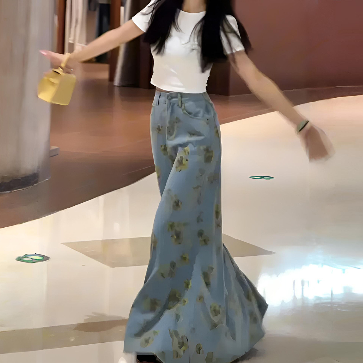 特大码胖mm梨型遮胯显瘦牛仔半身裙女秋季新款花朵刺绣a字长裙子,淘宝优惠券,粉丝福利购,淘宝优惠卷