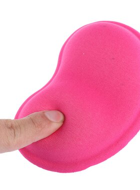 1Pcs Fashion Design Heart-shaped 3D Wrist Rest Silica Gel Ha