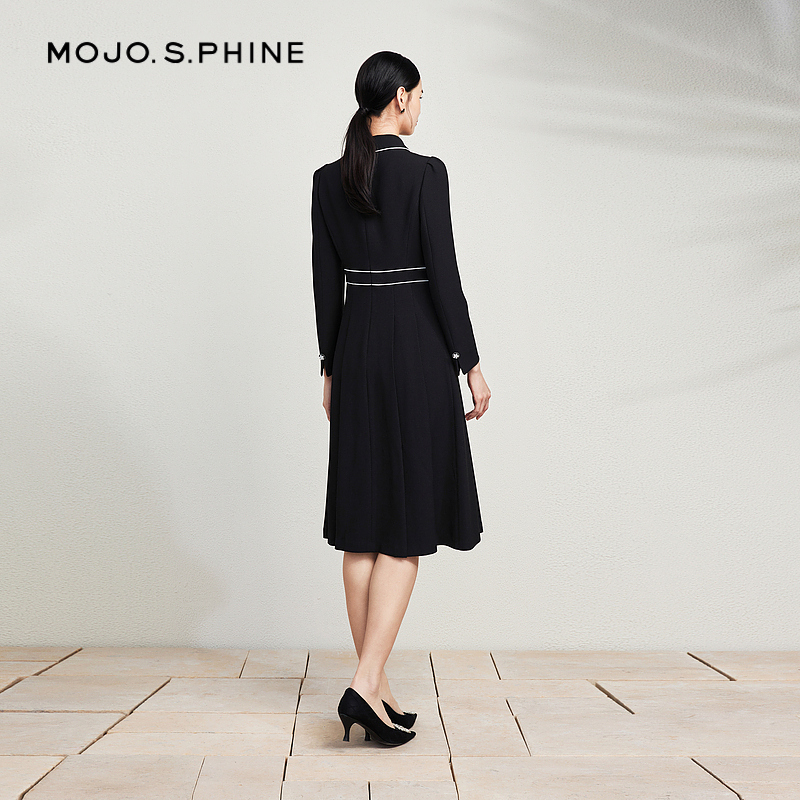 MOJO莫佐 设计感翻领连衣裙2024年新款南法假日精致收腰显瘦长裙 - 图2