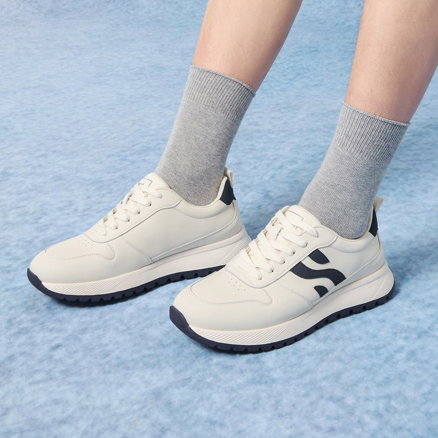 百思图2025秋季新款阿甘鞋时尚潮流复古运动男休闲鞋C5076CM5,淘宝优惠券,粉丝福利购,淘宝优惠卷