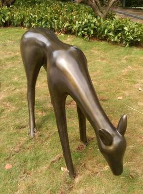 广东玻璃钢雕塑厂来图定制长颈鹿玻璃钢抽象动物雕塑公园景观小品