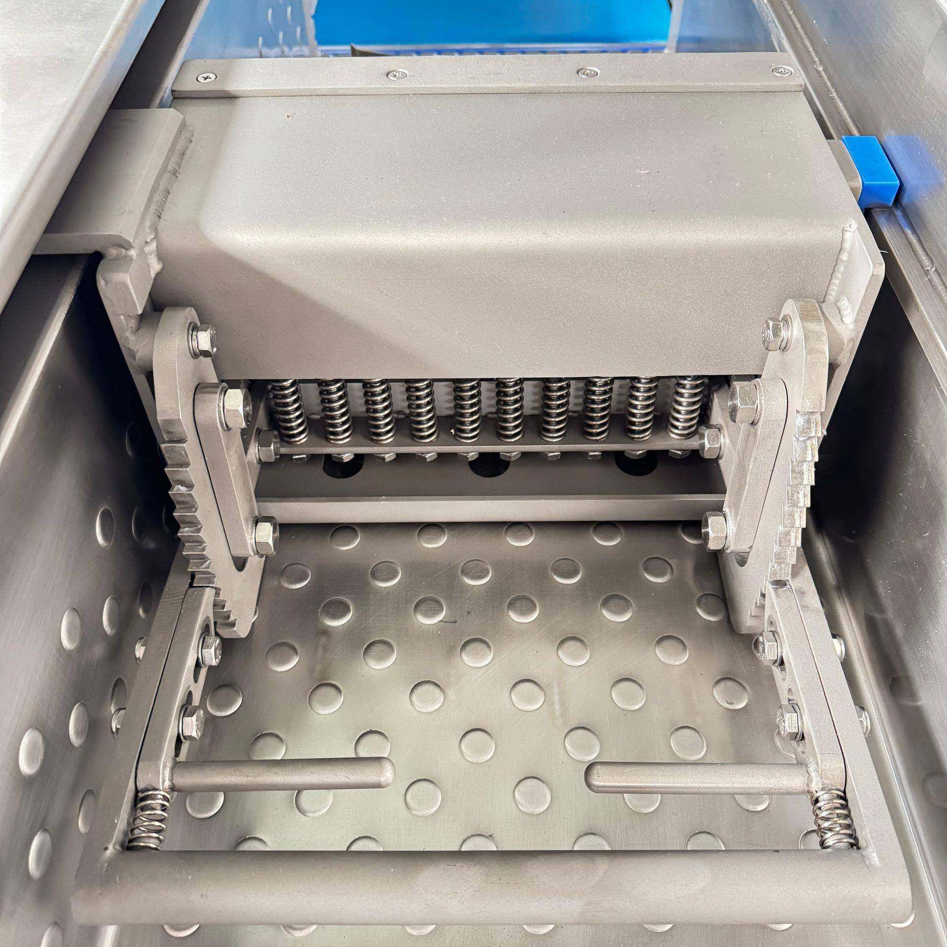 输送带冷冻切片机 切牛肉片设备 肉片切割机 火腿切片设备,淘宝优惠券,粉丝福利购,淘宝优惠卷