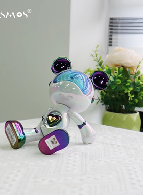 星际熊轻奢电视柜摆件