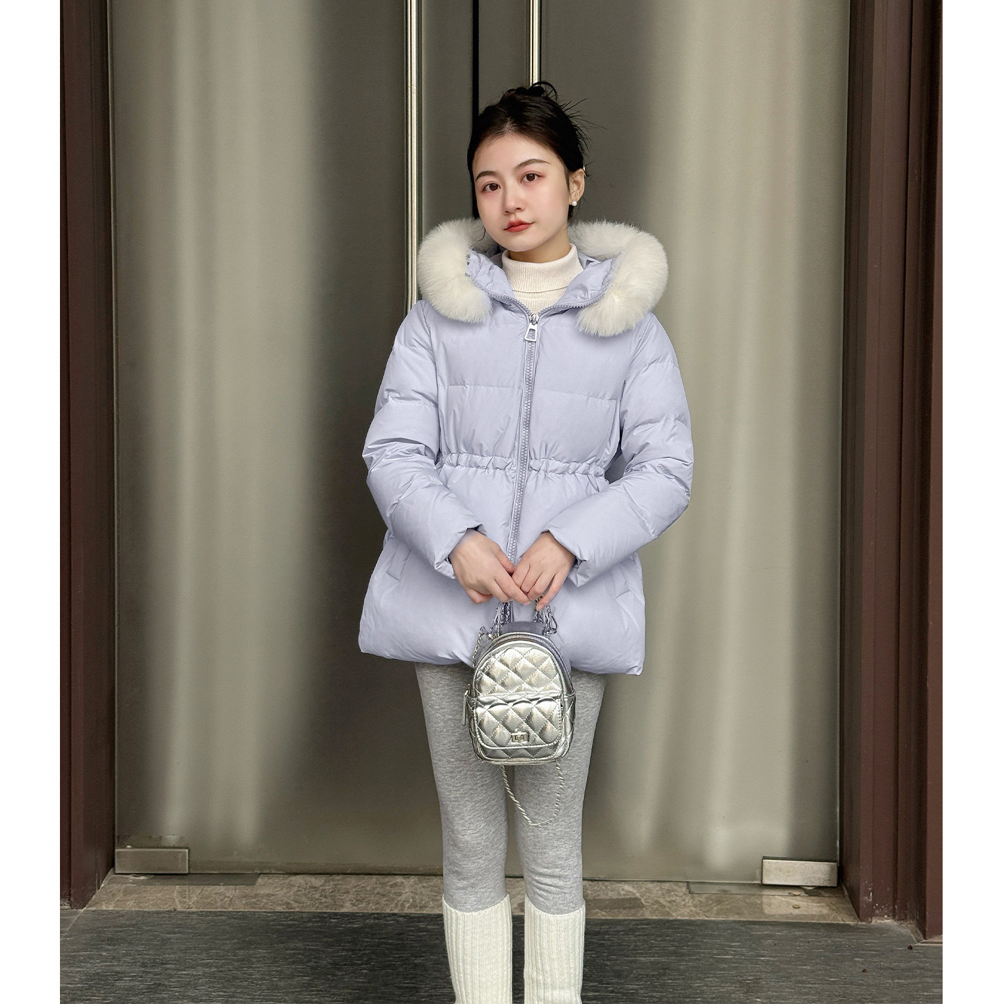 【爱尔兰漫雪】小娜椒小个子狐狸毛领连帽设计收腰中长款羽绒服女