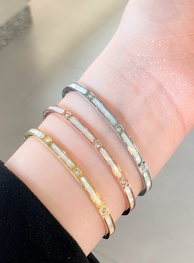 银町竹节仿白贝母钛钢手镯女轻奢